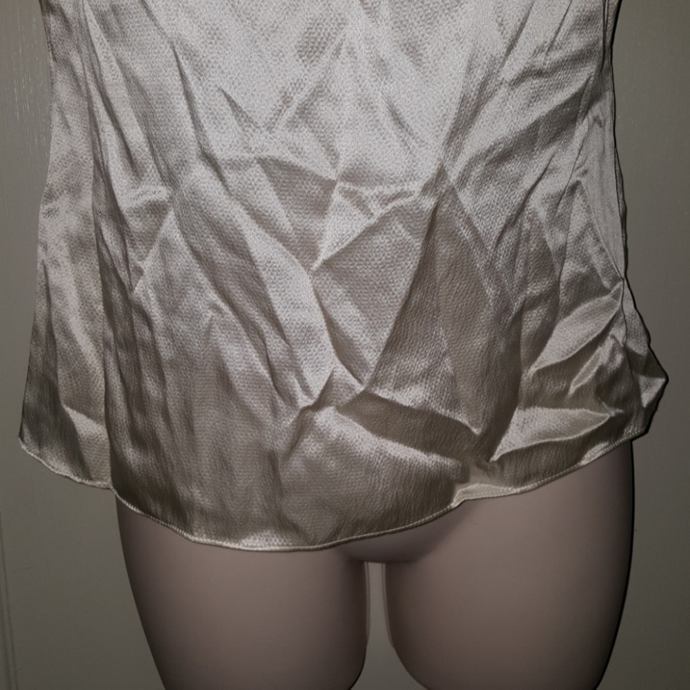Kenneth Cole New York Vanilla Silk Blouse Sz 4P - Picture 3 of 8